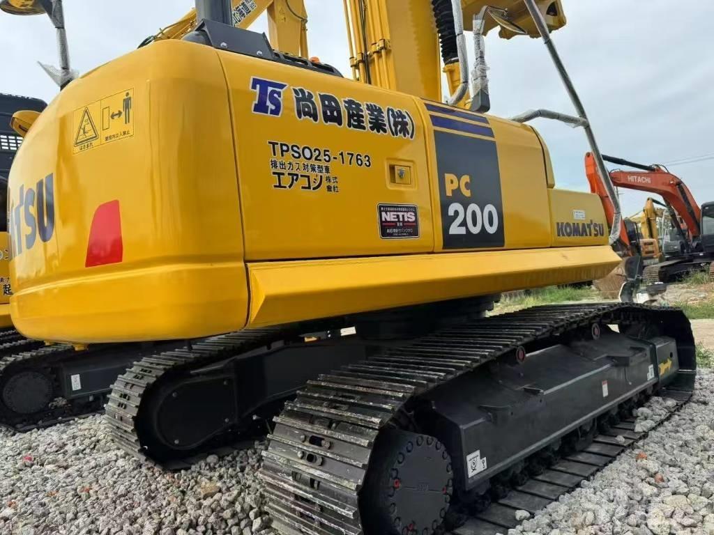 Komatsu 200-8 Верижен екскаватор