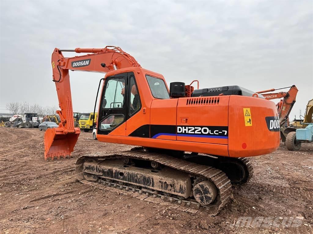Doosan DH220-7 Верижен екскаватор