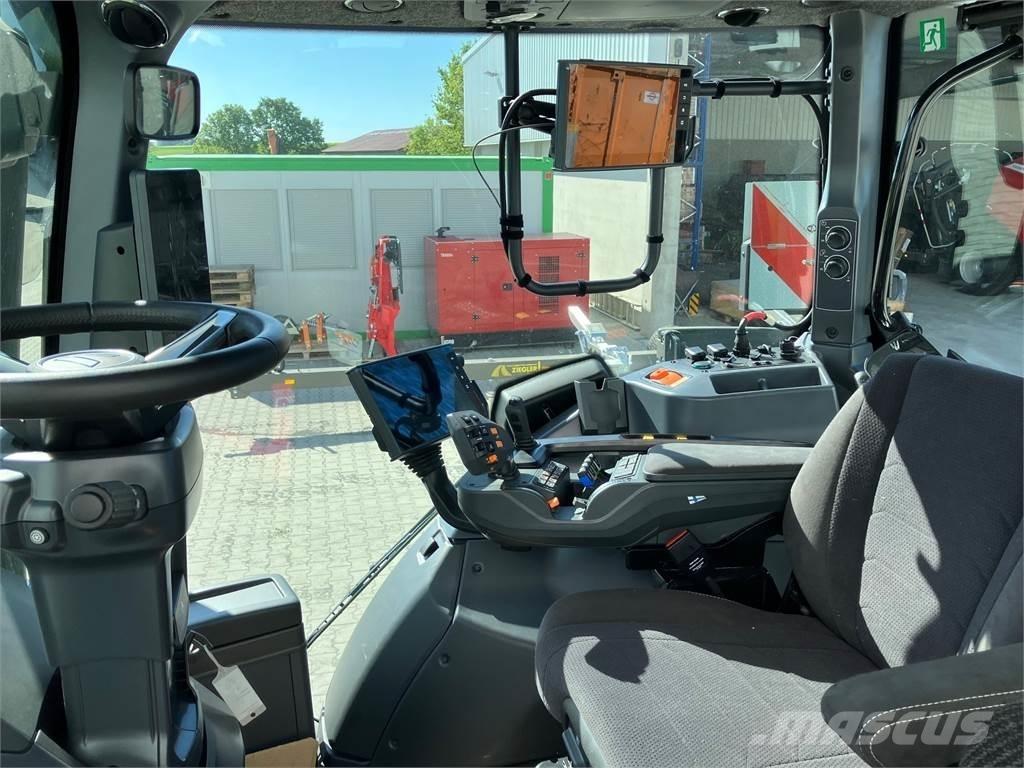Valtra Q 285 Трактори