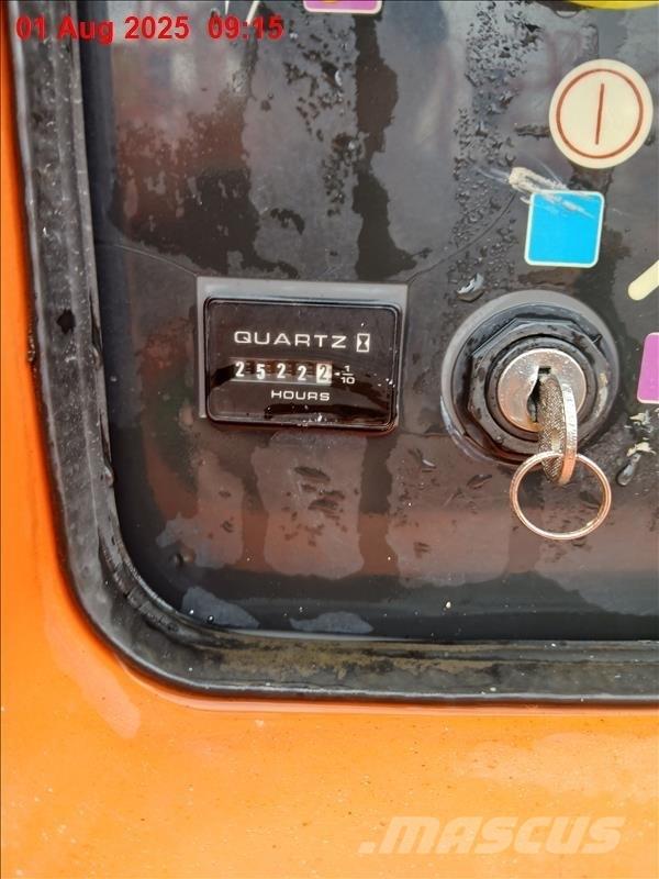 JLG 600 AJ Съчленени стрелови подемници