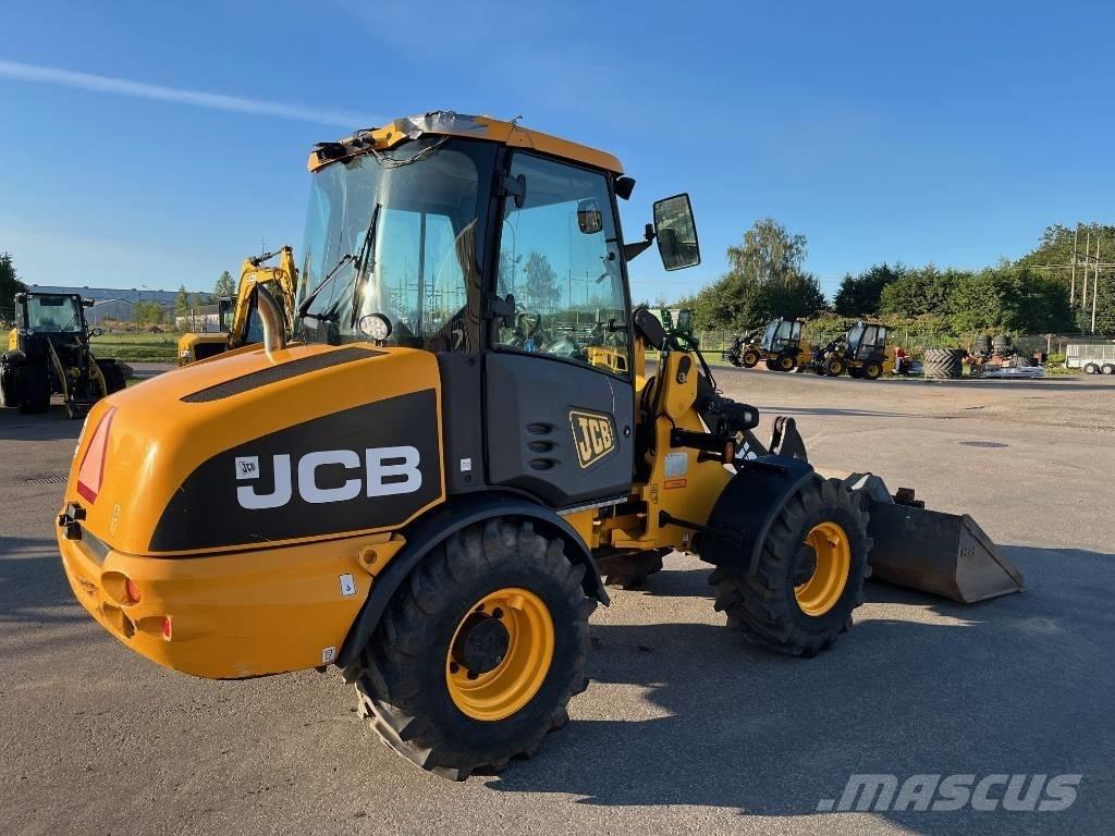 JCB 406 Телескопични товарачи за селското стопанство