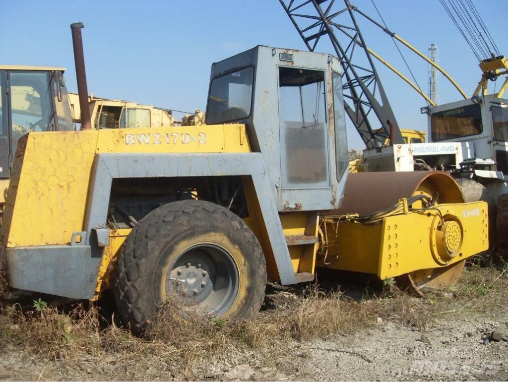Bomag 217 D Еднобарабанни ролки
