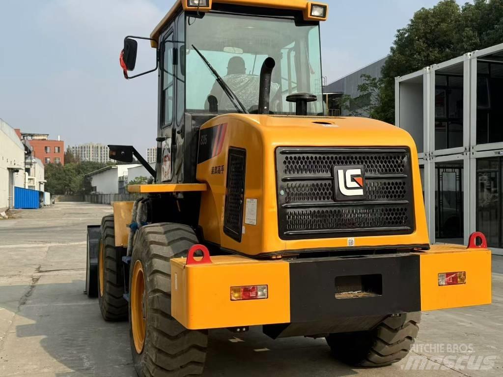LiuGong CLG 835 Колесни товарачи
