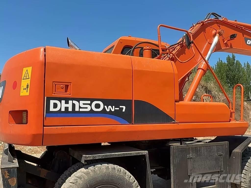 Doosan DH150 W-7 Колесни екскаватори