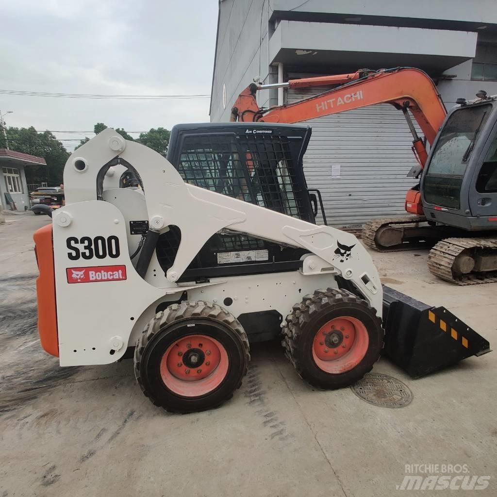 Bobcat S300 Мини товарачи
