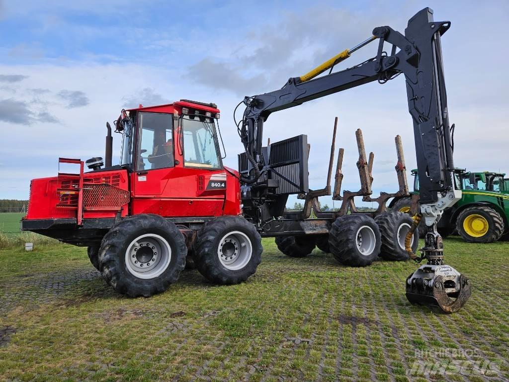 Komatsu 840.4 Форуардери