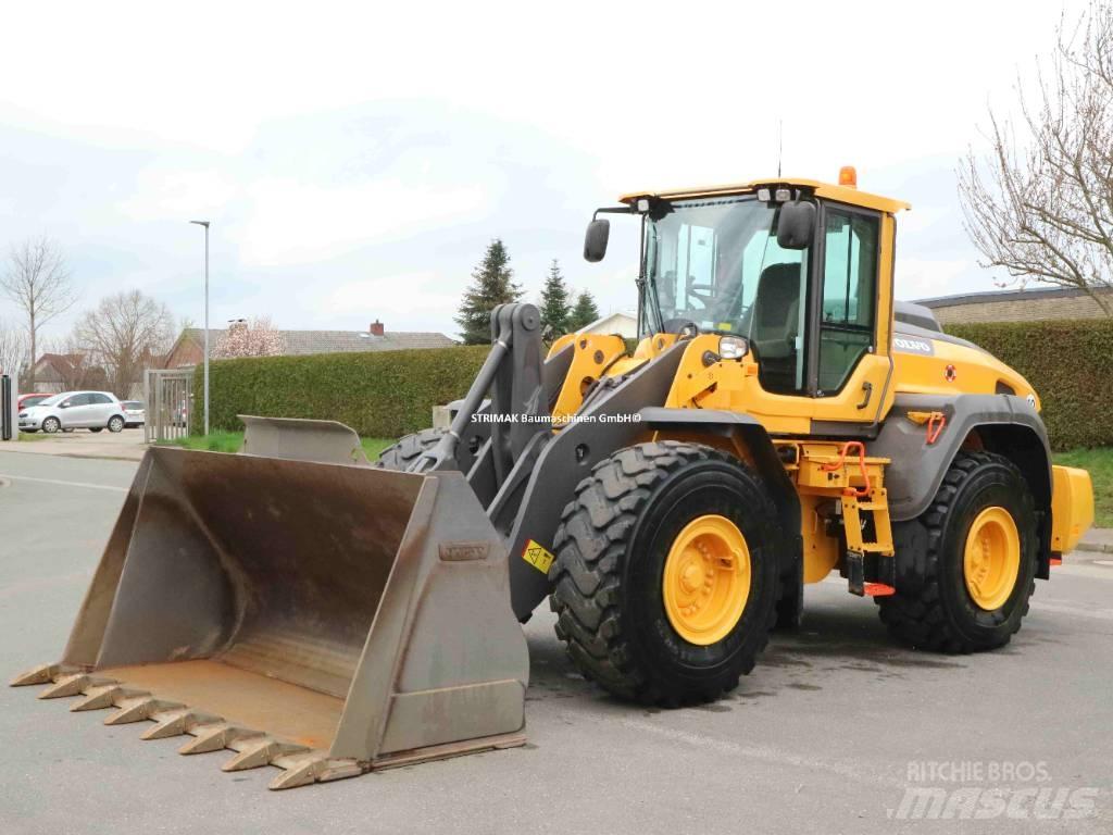 Volvo L 120 H Колесни товарачи