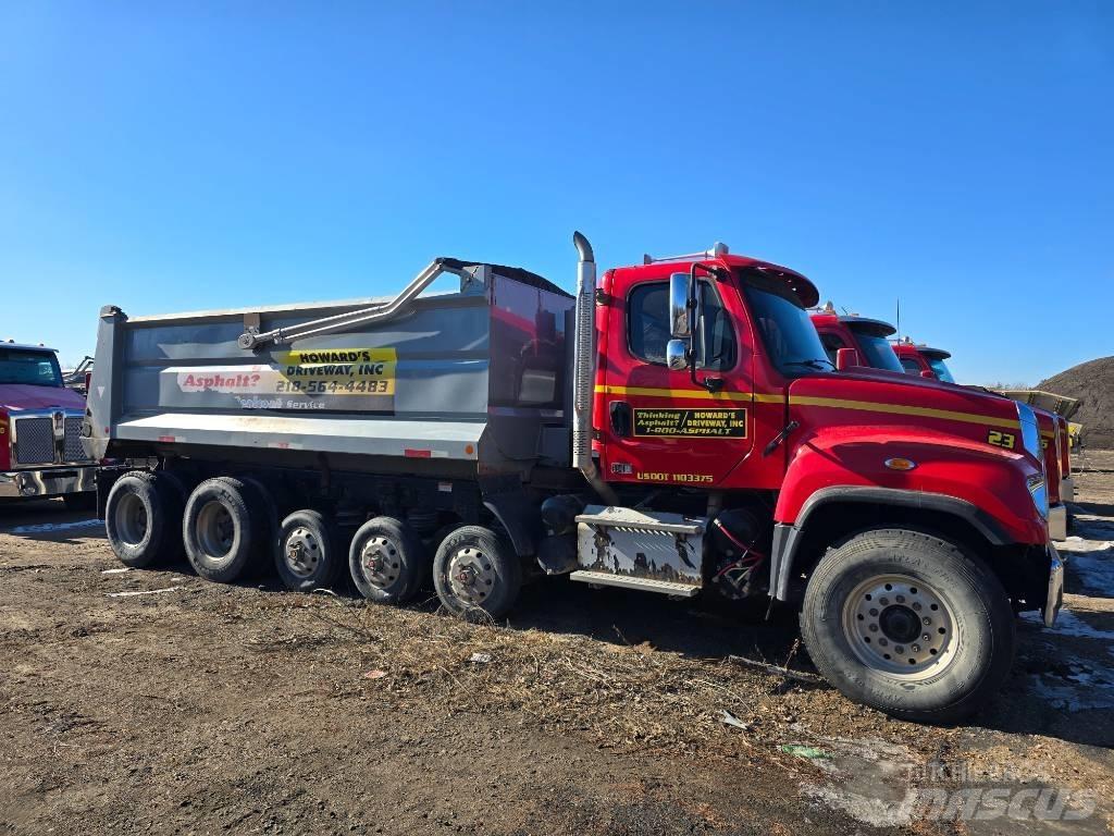 Freightliner SD 114 Самосвал