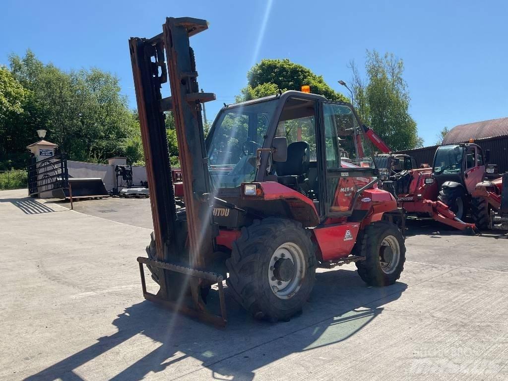 Manitou M 26.4 Телескопични товарачи