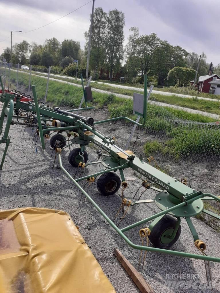 Pronar PWP 770 Гребла и сенообръщачки