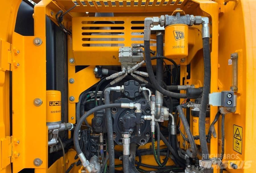 JCB JS 220 N LC Верижен екскаватор