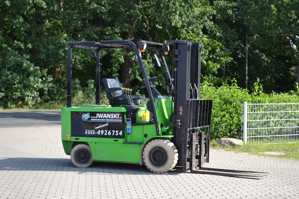 Hyundai 32 B-7 Електрически вилични кари-повдигачи