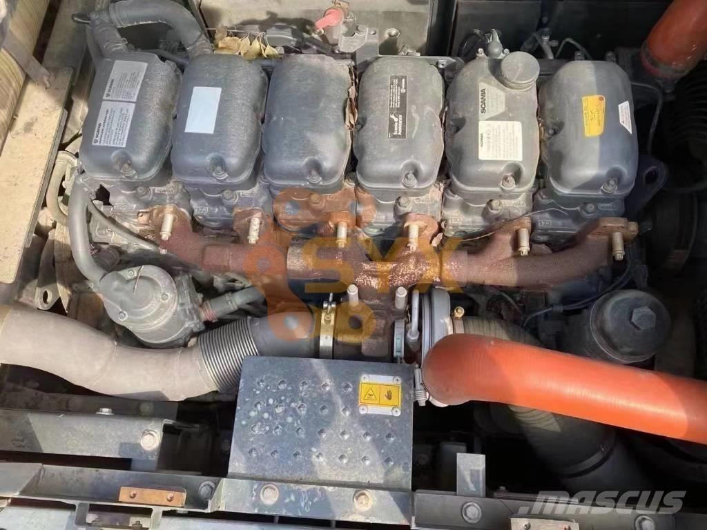Doosan DX530 LC Верижен екскаватор