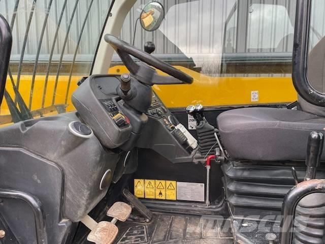 JCB 535-125 Телескопични товарачи