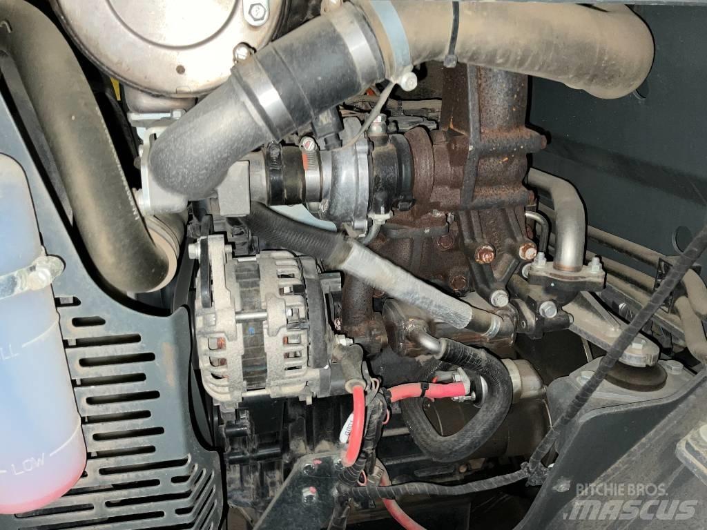 Kramer 5040 Колесни товарачи