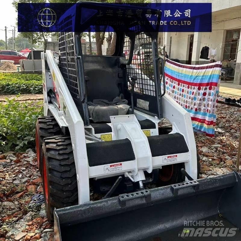 Bobcat S 130 Мини товарачи
