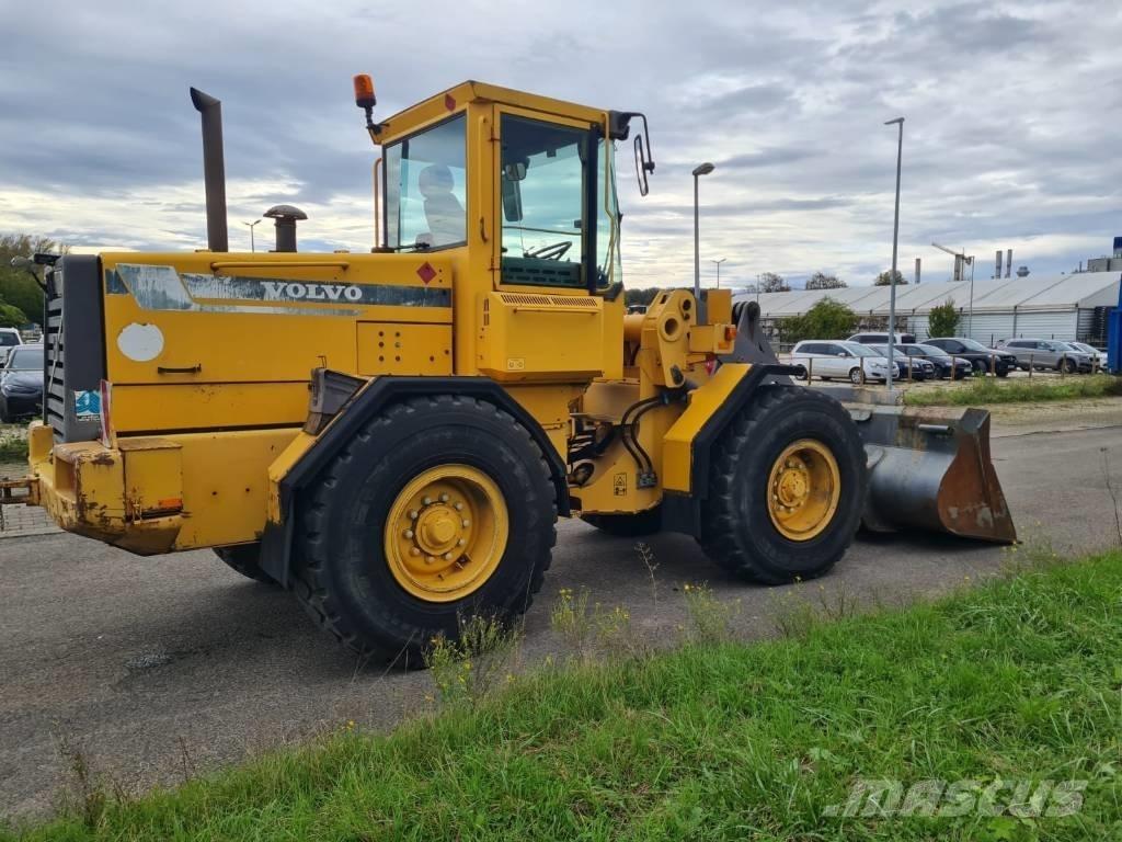 Volvo L70C Колесни товарачи