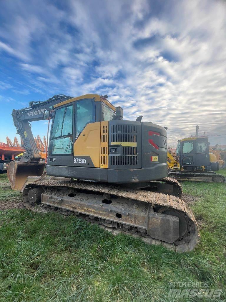 Volvo ECR 235 E Верижен екскаватор