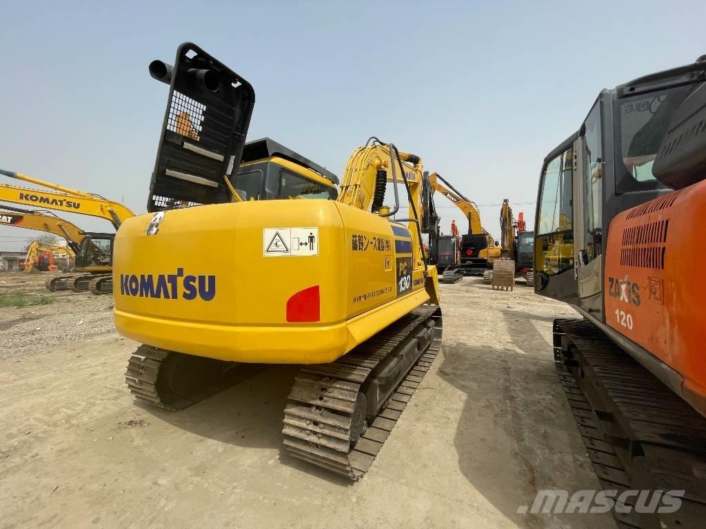 Komatsu PC 130 Верижен екскаватор