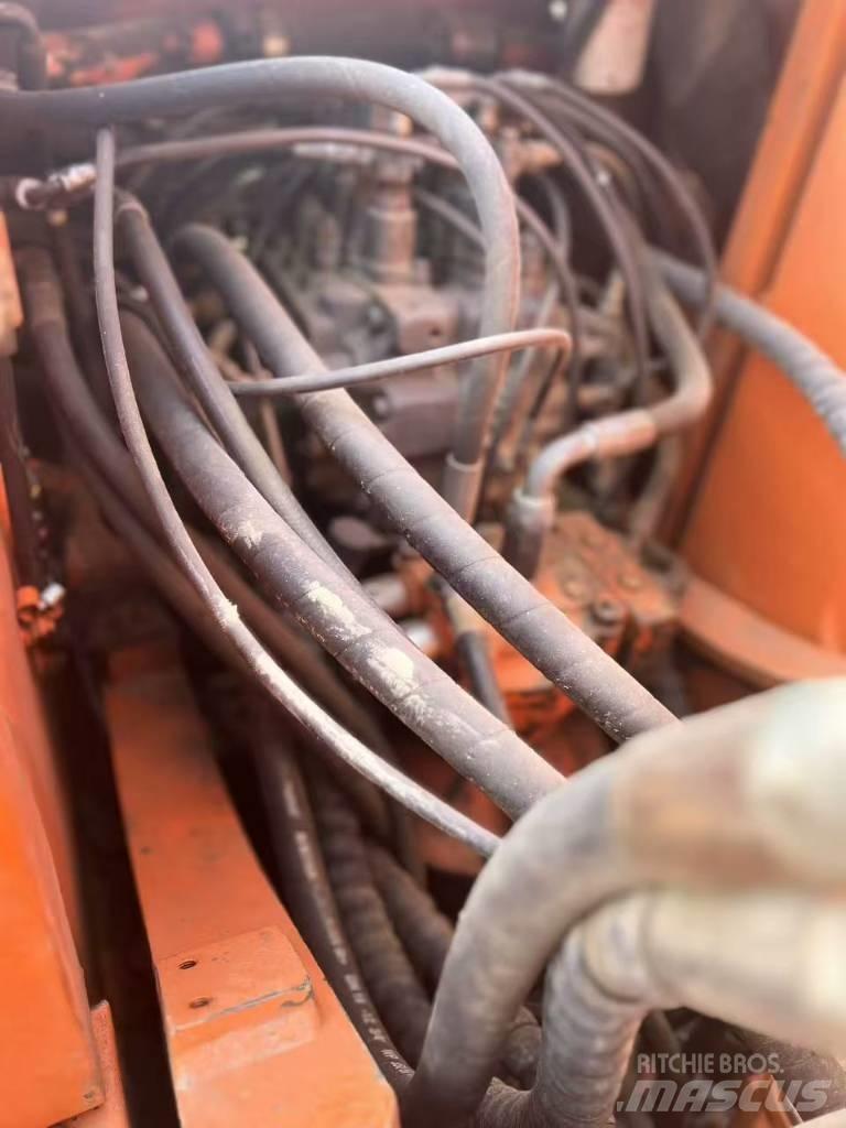 Doosan DH150 W-7 Колесни екскаватори