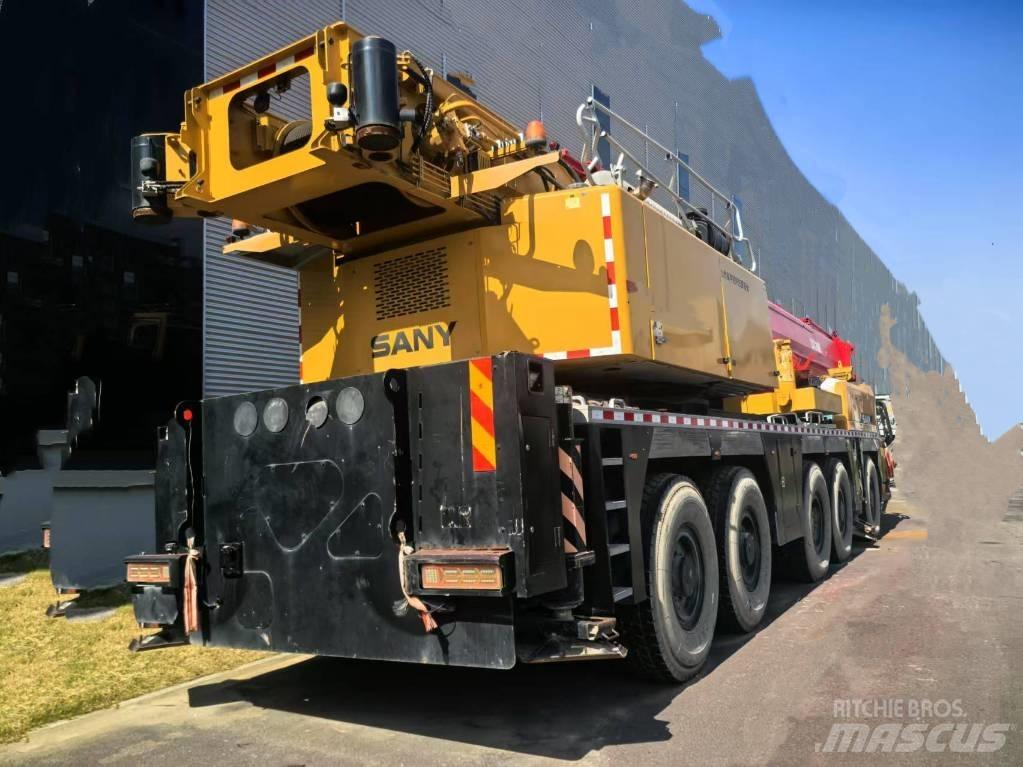 Sany SAC3000C8-8 Всъдеходни кранове