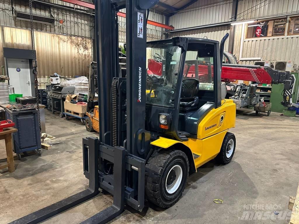 Jungheinrich DFG 550 Дизелови камиони