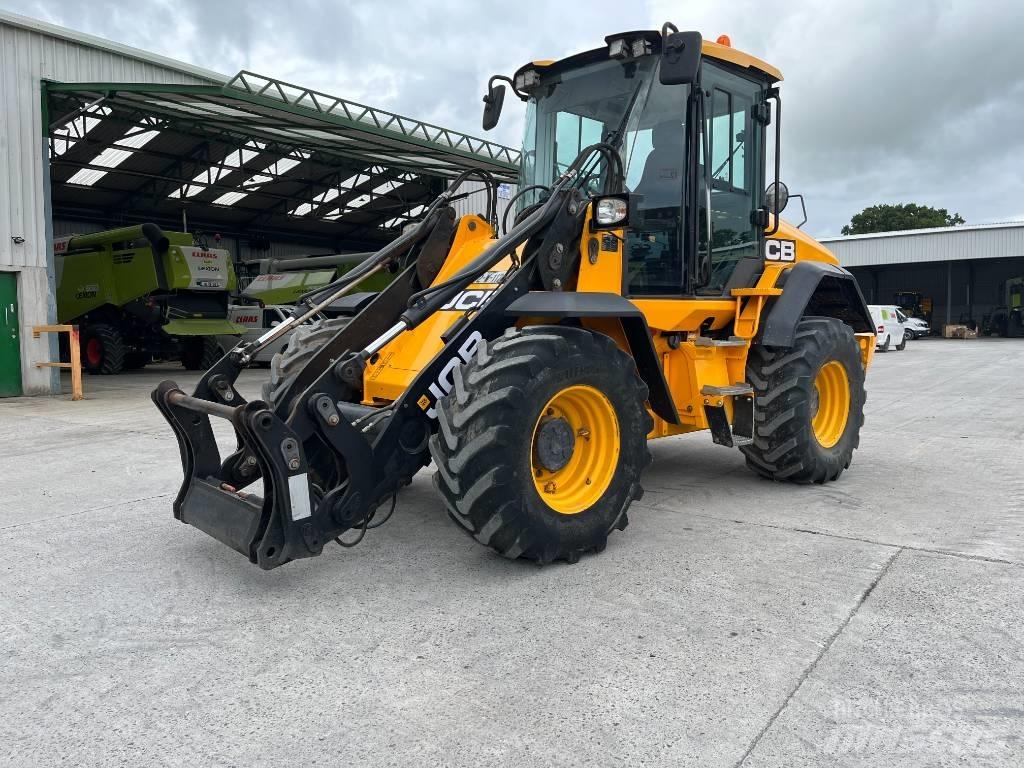 JCB 413 S Колесни товарачи