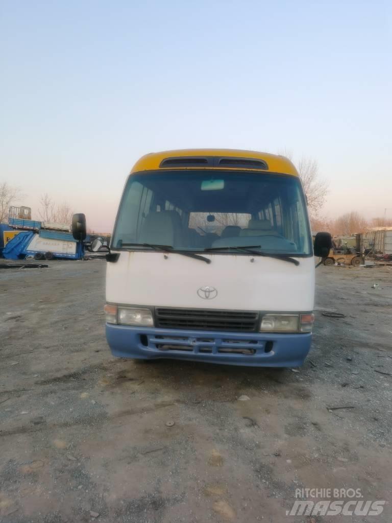 Toyota Coaster Bus Мини бусове