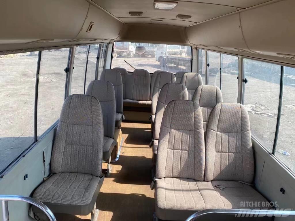 Toyota Coaster Bus Мини бусове