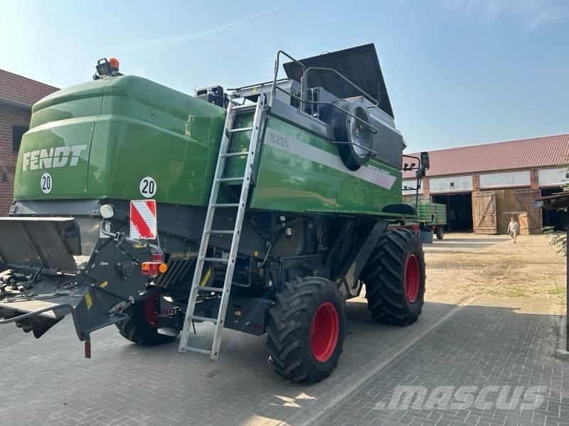 Fendt 5225 E Комбайни