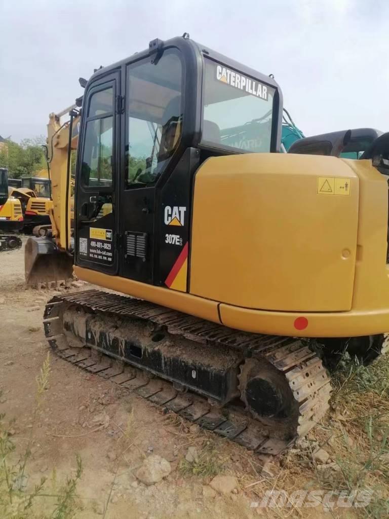 CAT 307E2 Средни екскаватори 7т - 12т