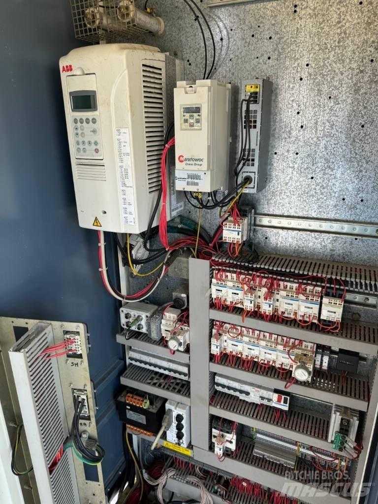 Potain MD 238 A Мачтови кранове