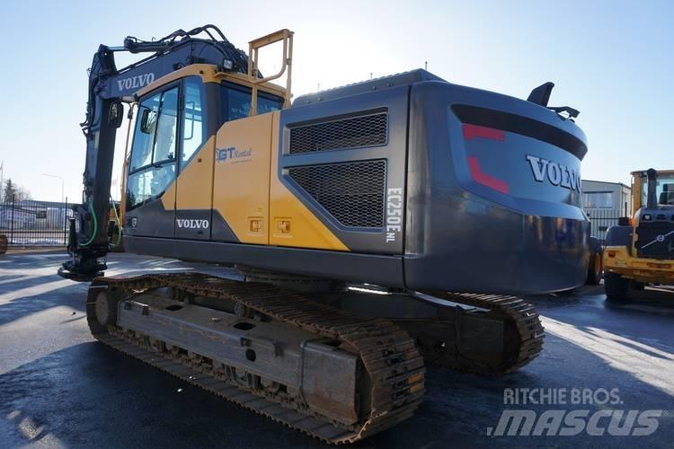 Volvo EC 250 E NL Верижен екскаватор