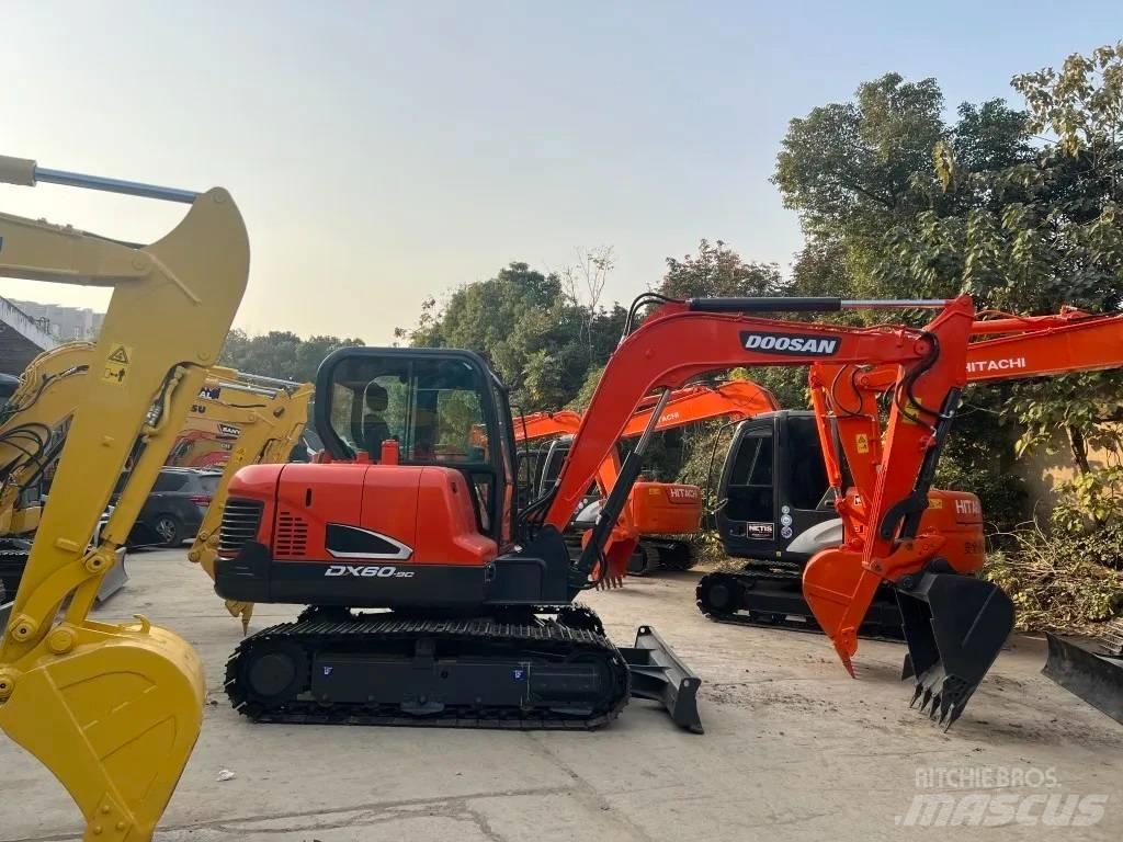 Doosan DX 60-9C Мини екскаватори < 7 т