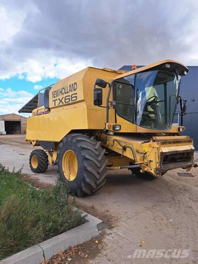 New Holland TX 66 Комбайни