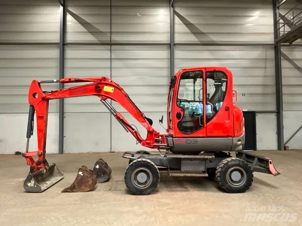 Neuson 6503 WD Колесни екскаватори