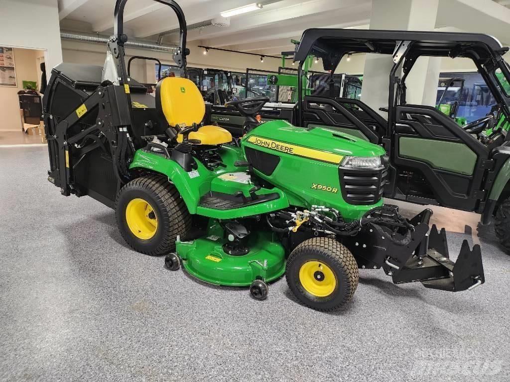 John Deere 950R Тракторни косачки