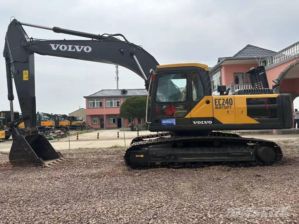 Volvo EC 240 Верижен екскаватор
