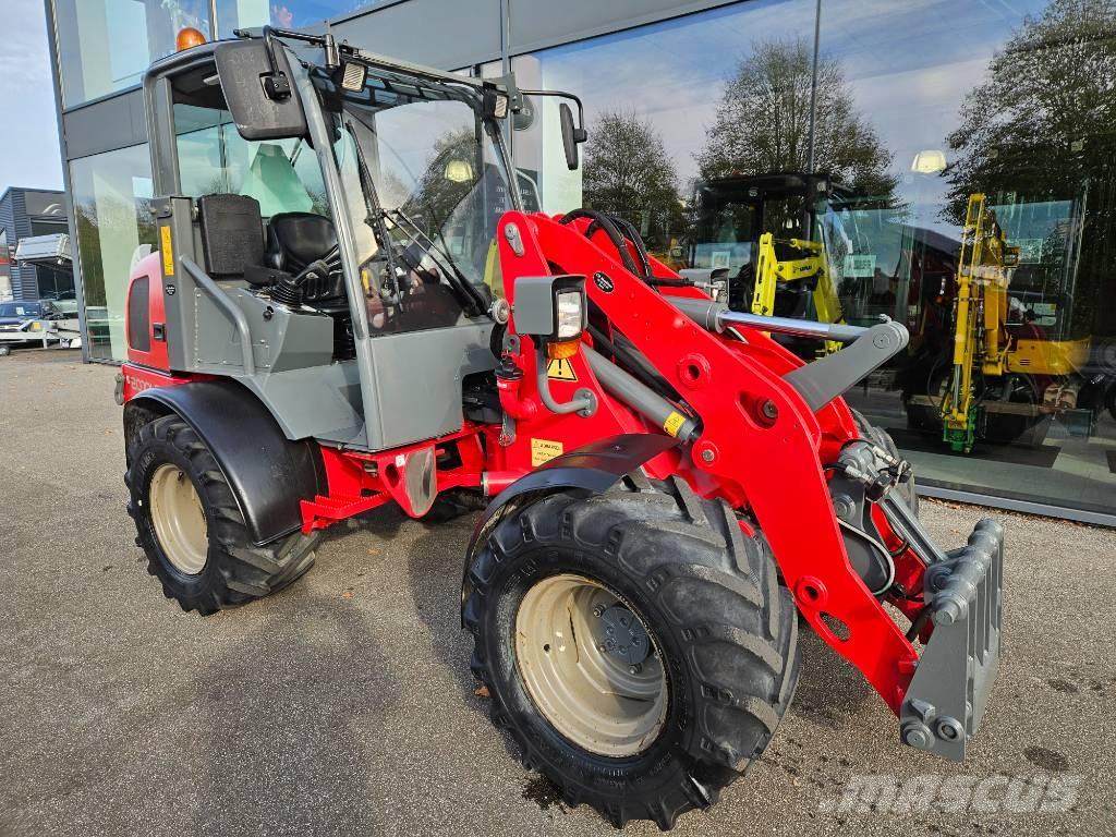 Weidemann 2070LP Мини товарачи
