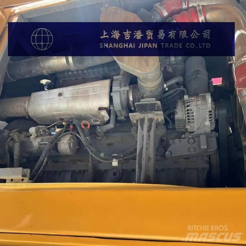 Sany STC 1000C Всъдеходни кранове