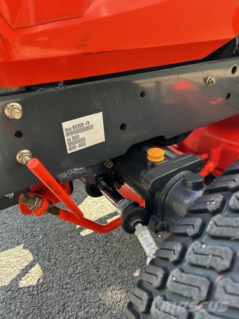 Kubota BX 2350 D Компактни трактори