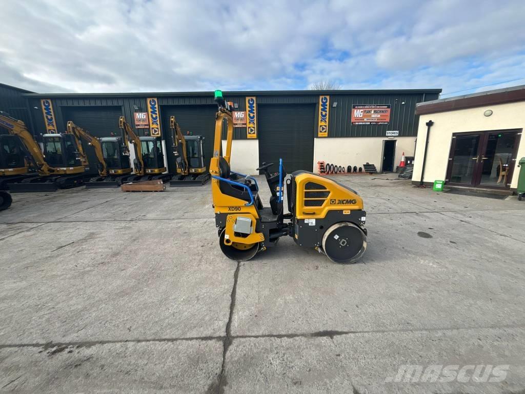 XCMG XD90 Двойни барабанни ролки
