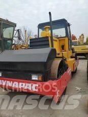 Dynapac CC 421 Двойни барабанни ролки
