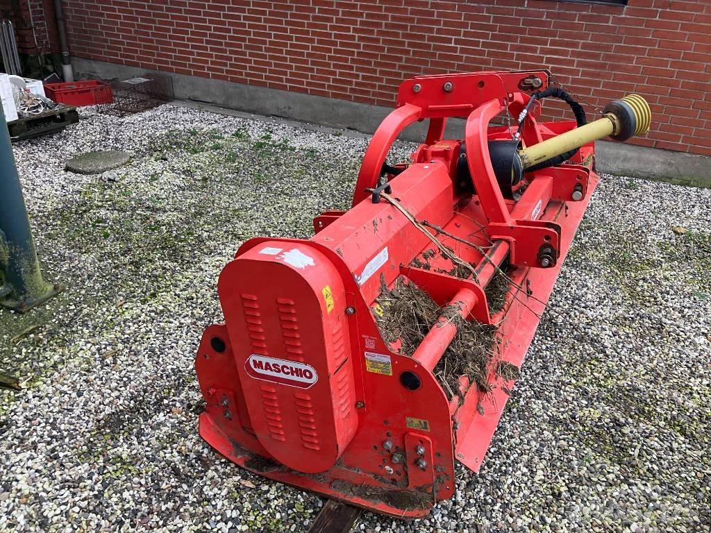 Maschio Bisonte 300 Косачки