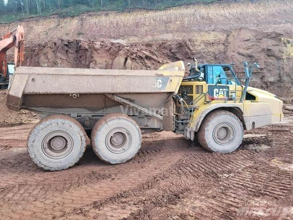 CAT 745C Странични самосвали