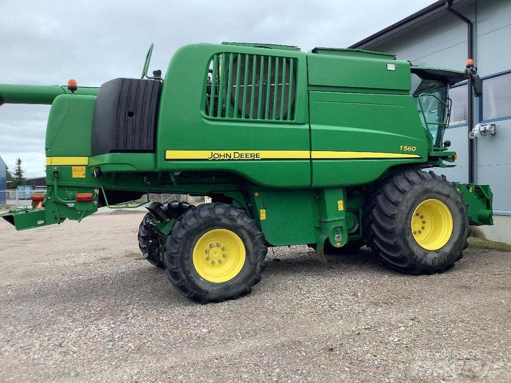 John Deere T560 Комбайни