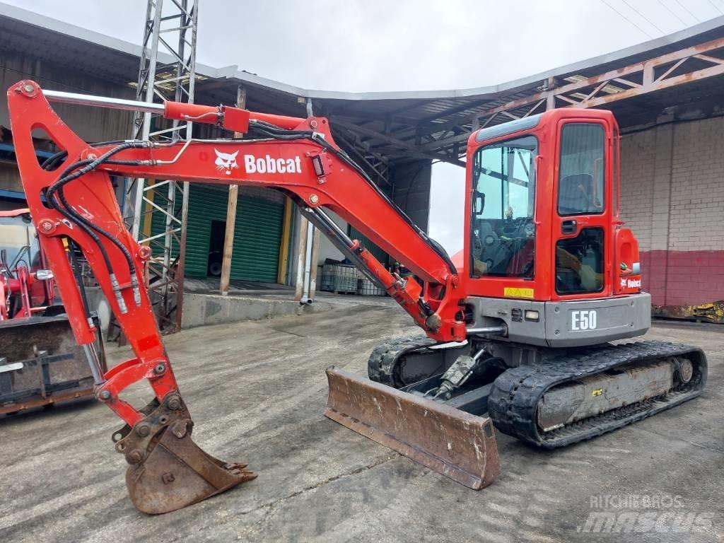 Bobcat E 50 EM Мини екскаватори < 7 т