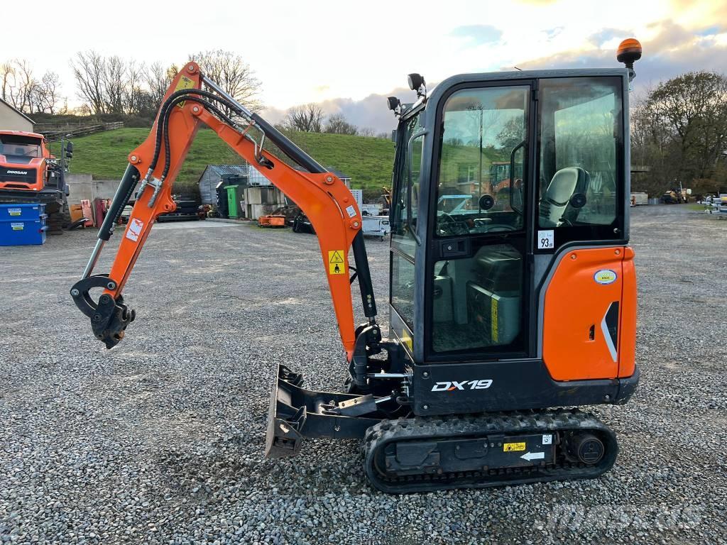 Doosan DX 19 Мини екскаватори < 7 т