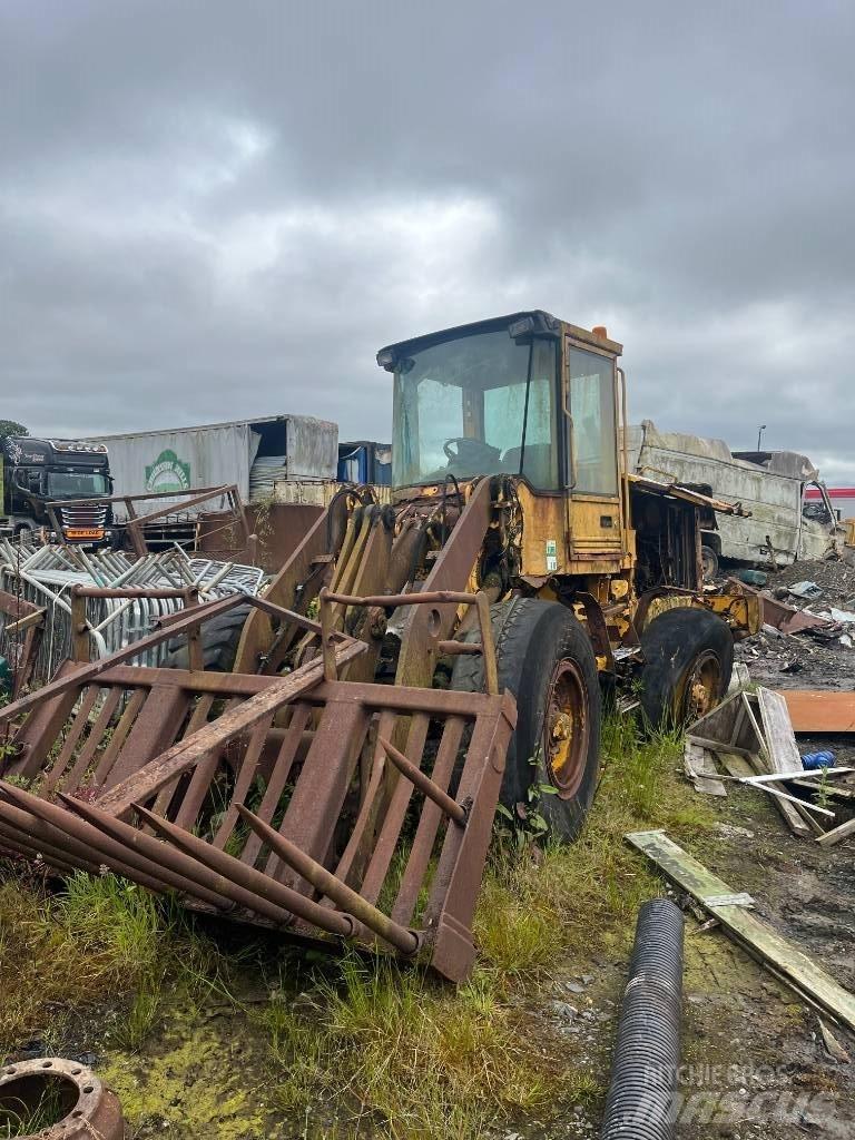 Volvo L 70 B Колесни товарачи