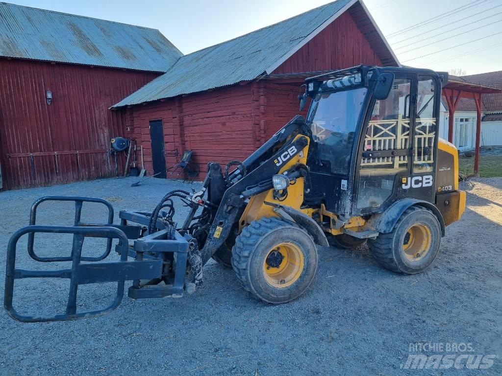 JCB 403 Мини товарачи
